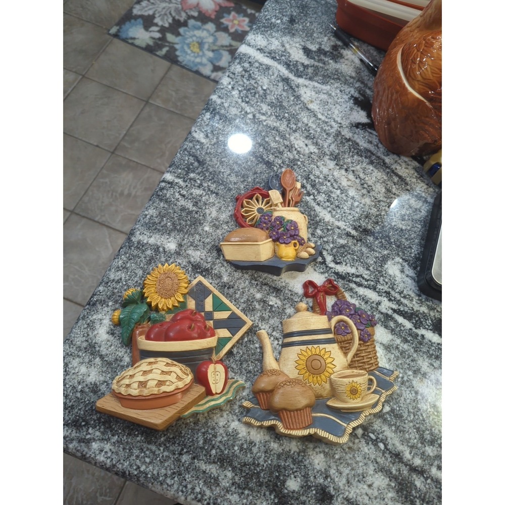 Vintage 1997 HOMCO Molded Resin Kitchen Wall Decor Apples Pie Sunflower Set of 3